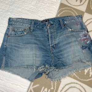 Split hem floral A&F Shorts